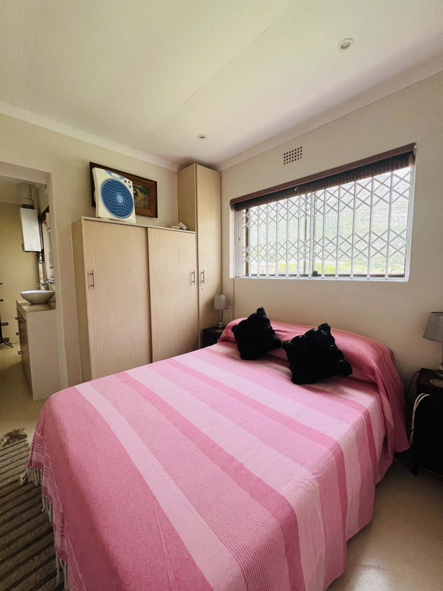 To Let 2 Bedroom Property for Rent in Steenbras Western Cape